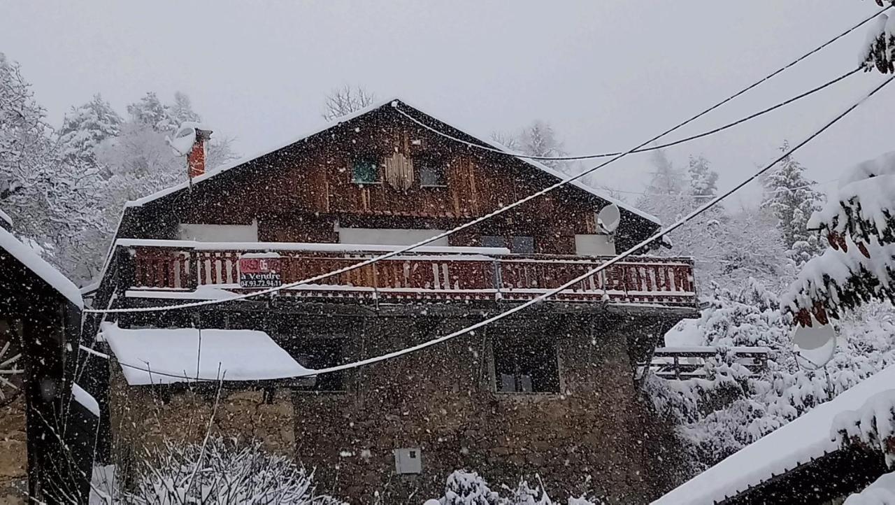 Villa Sur Un Petit Nuage Roubion Exterior foto