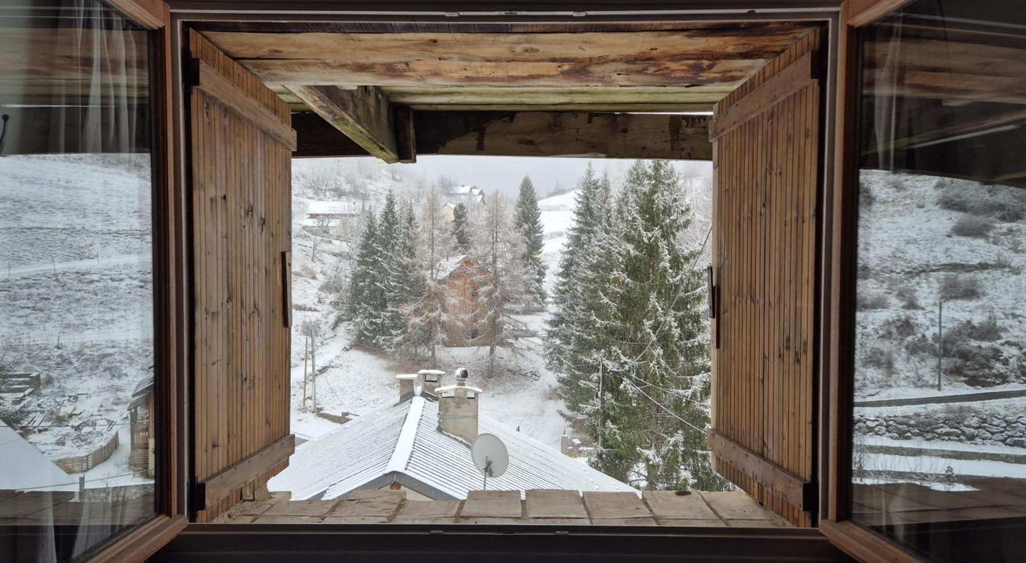 Villa Sur Un Petit Nuage Roubion Exterior foto
